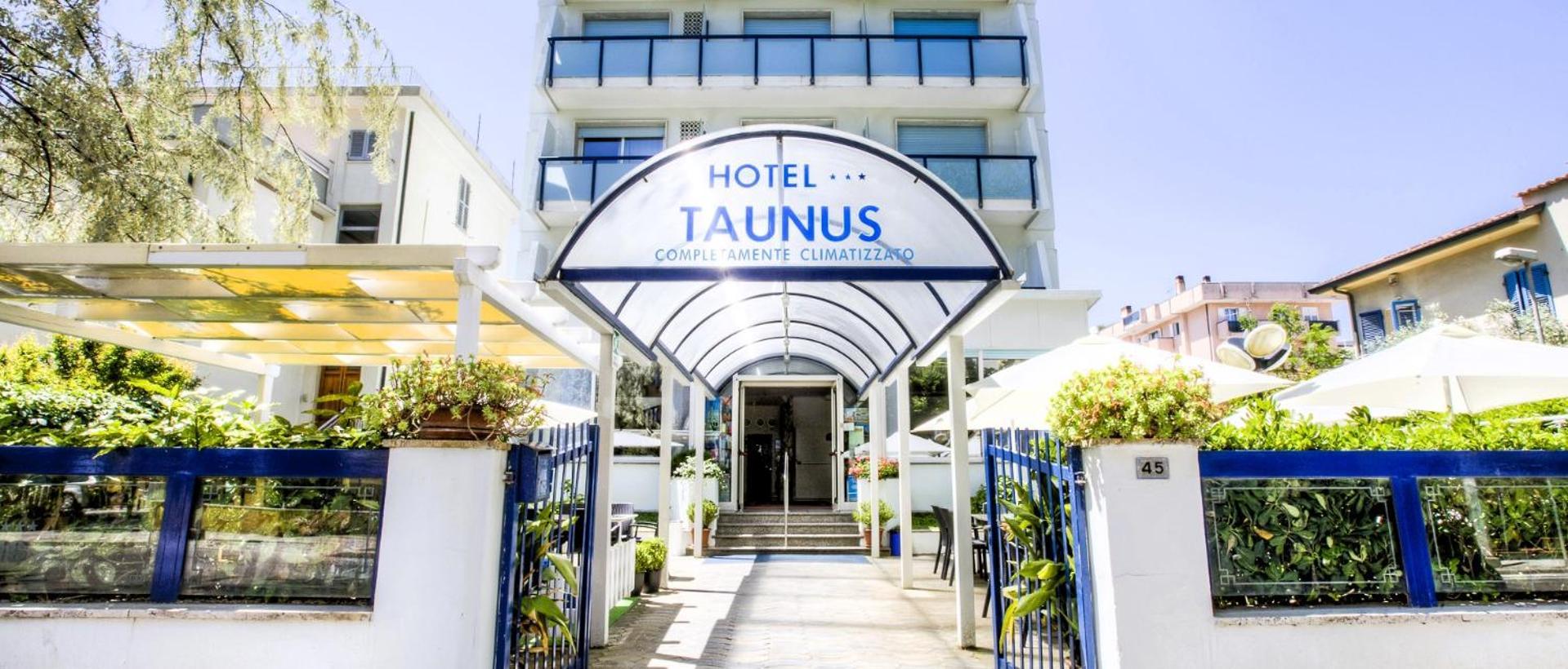 Hotel Taunus - Vista Mare Riccione Eksteriør bilde